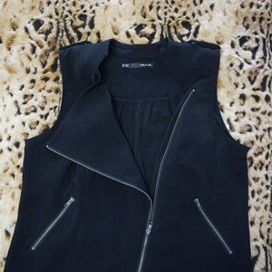 Maurices flowy moto vest